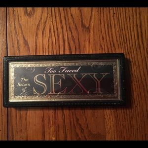 Too faced The Return of Sexy Pallet